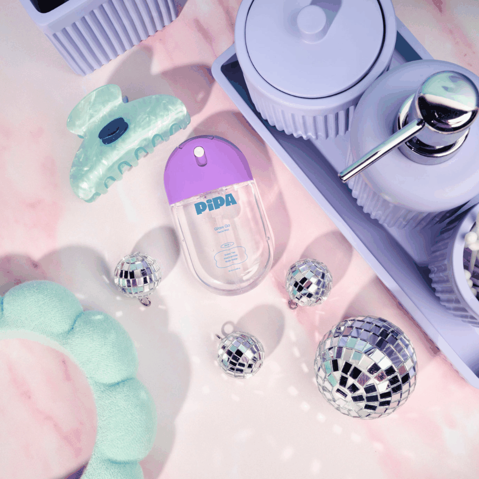 Glow Go refreshing mist for tween skin hydration and radiance